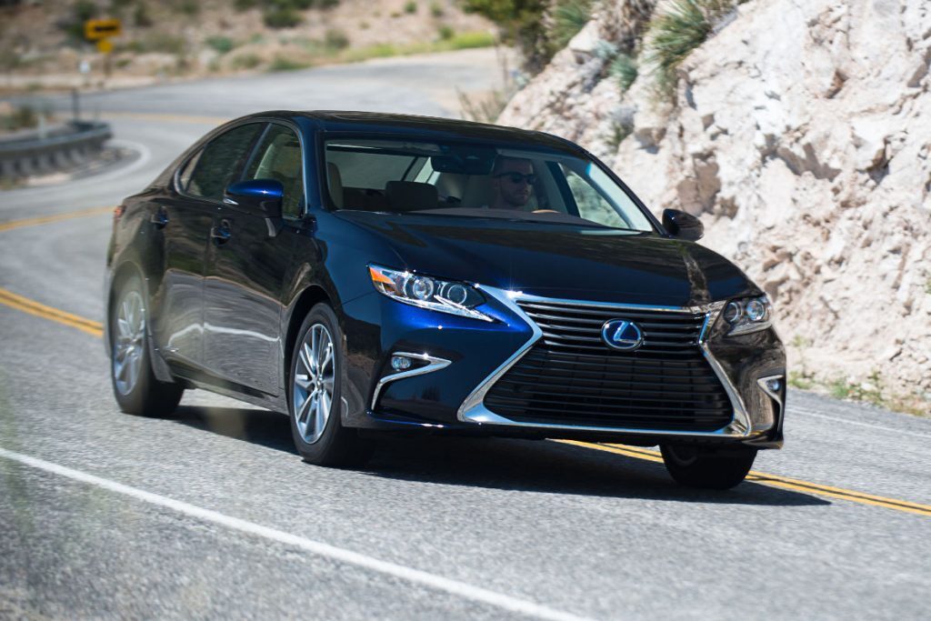 2016 Lexus ES 300h Hybrid