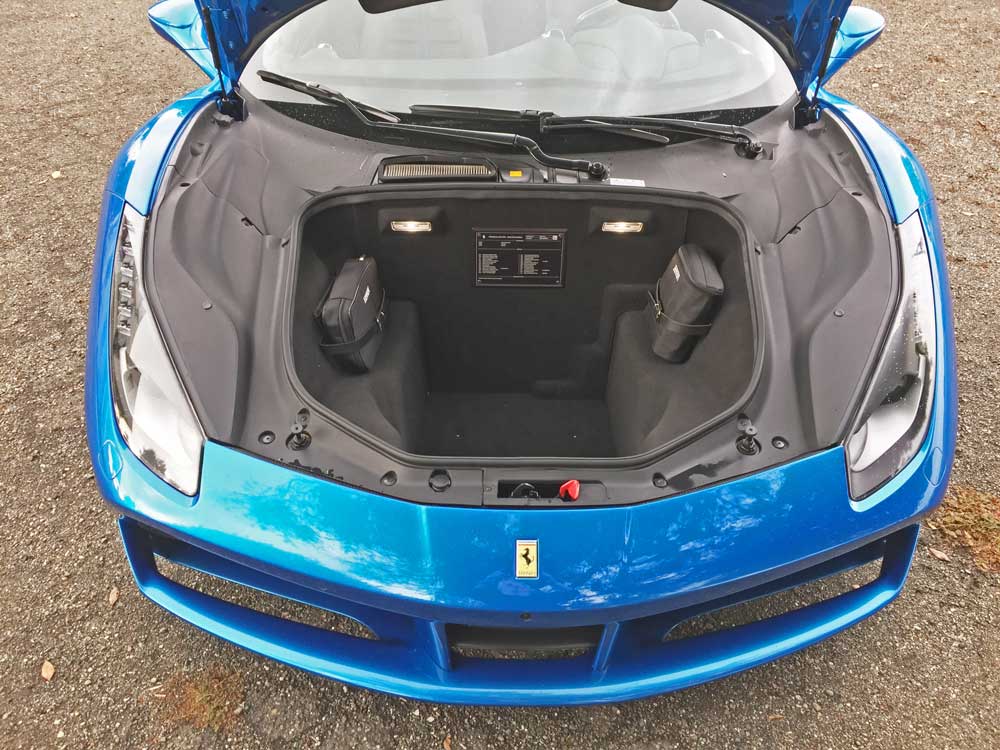 ferrari-488-spider-boot