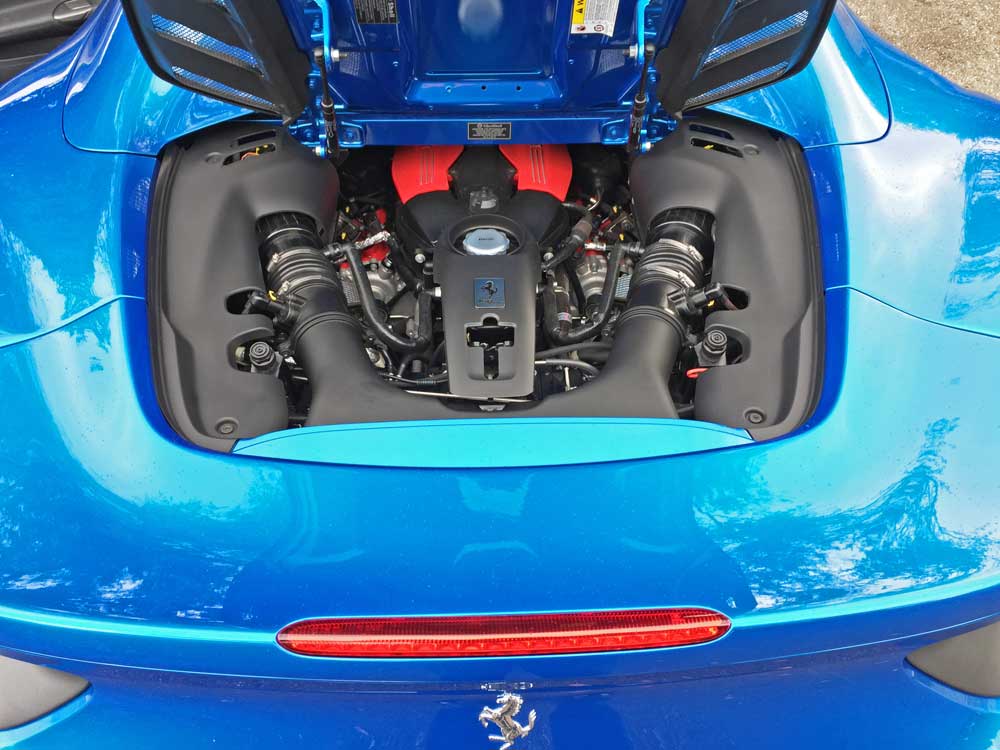 ferrari-488-spider-eng