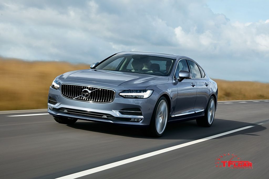 Location Front Quarter Volvo S90 Mussel Blue