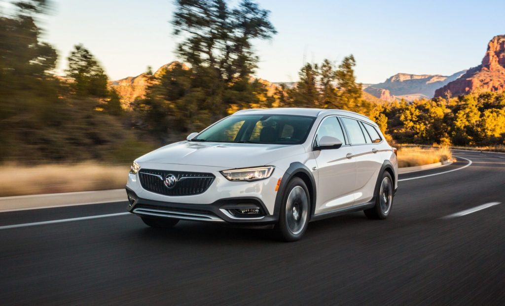 2018 Buick Regal TourX review