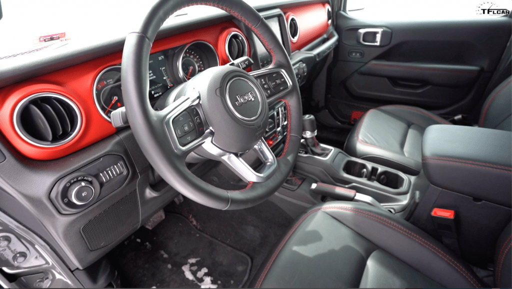 Jeep Wrangler JL Unlimited Rubicon interior