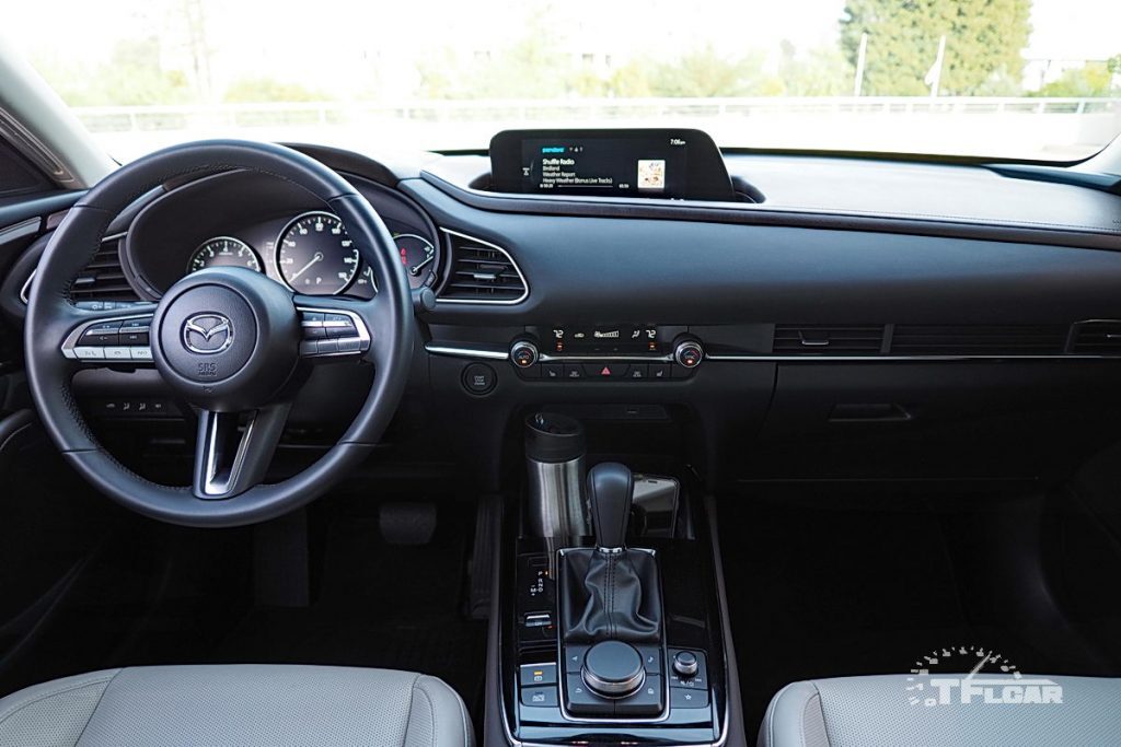 interior 2020 mazda cx-30