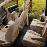 2013 dodge grand caravan sxt seats