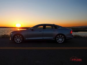 2017 Volvo S90