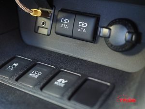 toyota highlander usb ports