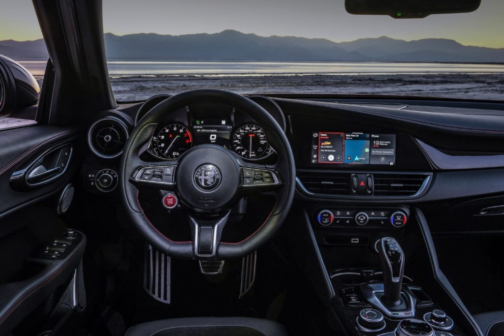 News: 2021 Alfa Romeo Stelvio And Giulia Revive 'Sprint' Name, Get Minor Trim Changes