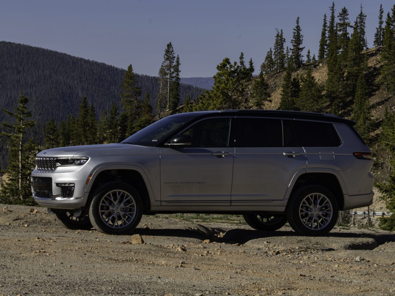2023 Jeep Grand Cherokee L Summit
