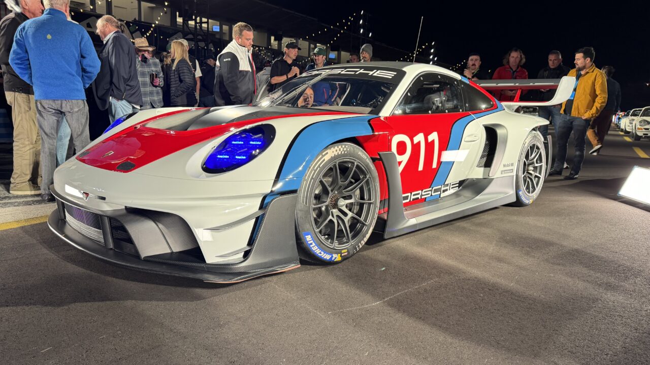 2024 Porsche 911 GT3 R rennsport