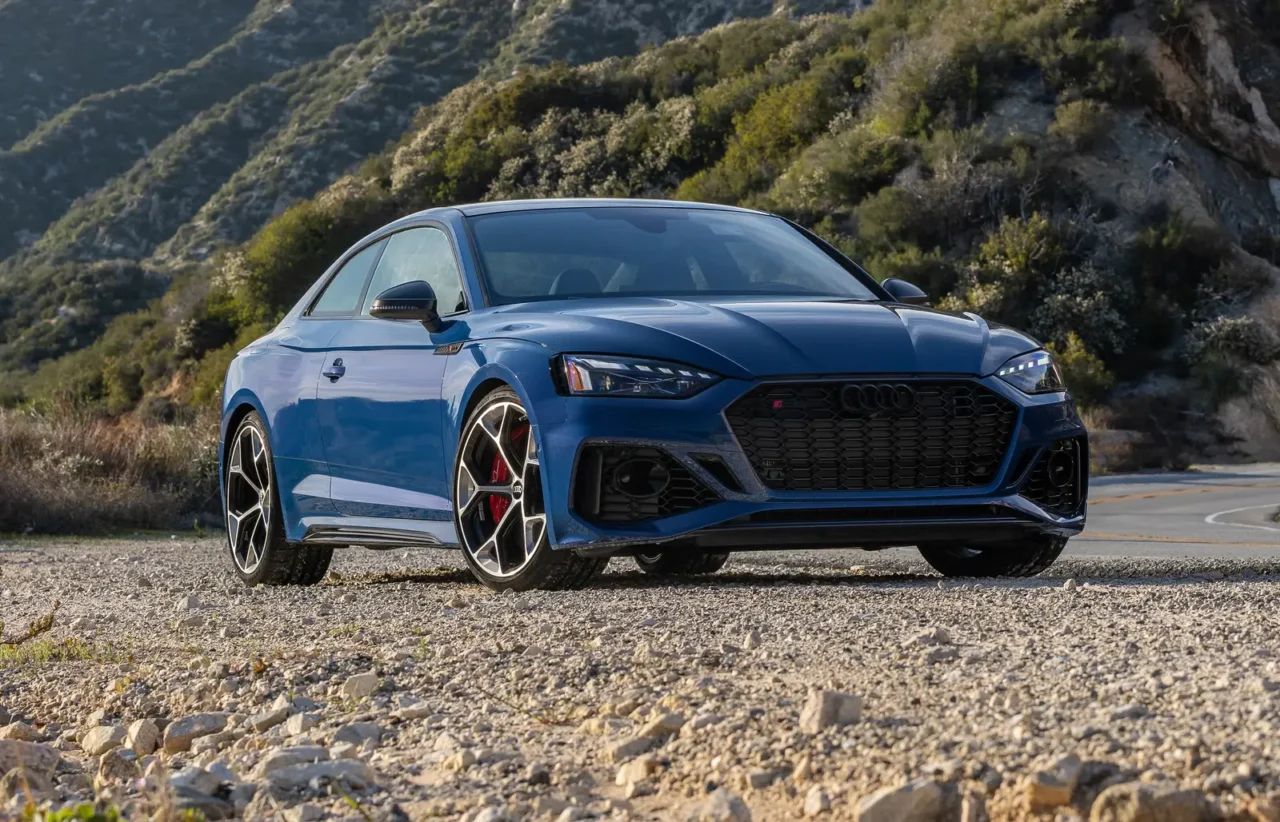 Audi RS5
