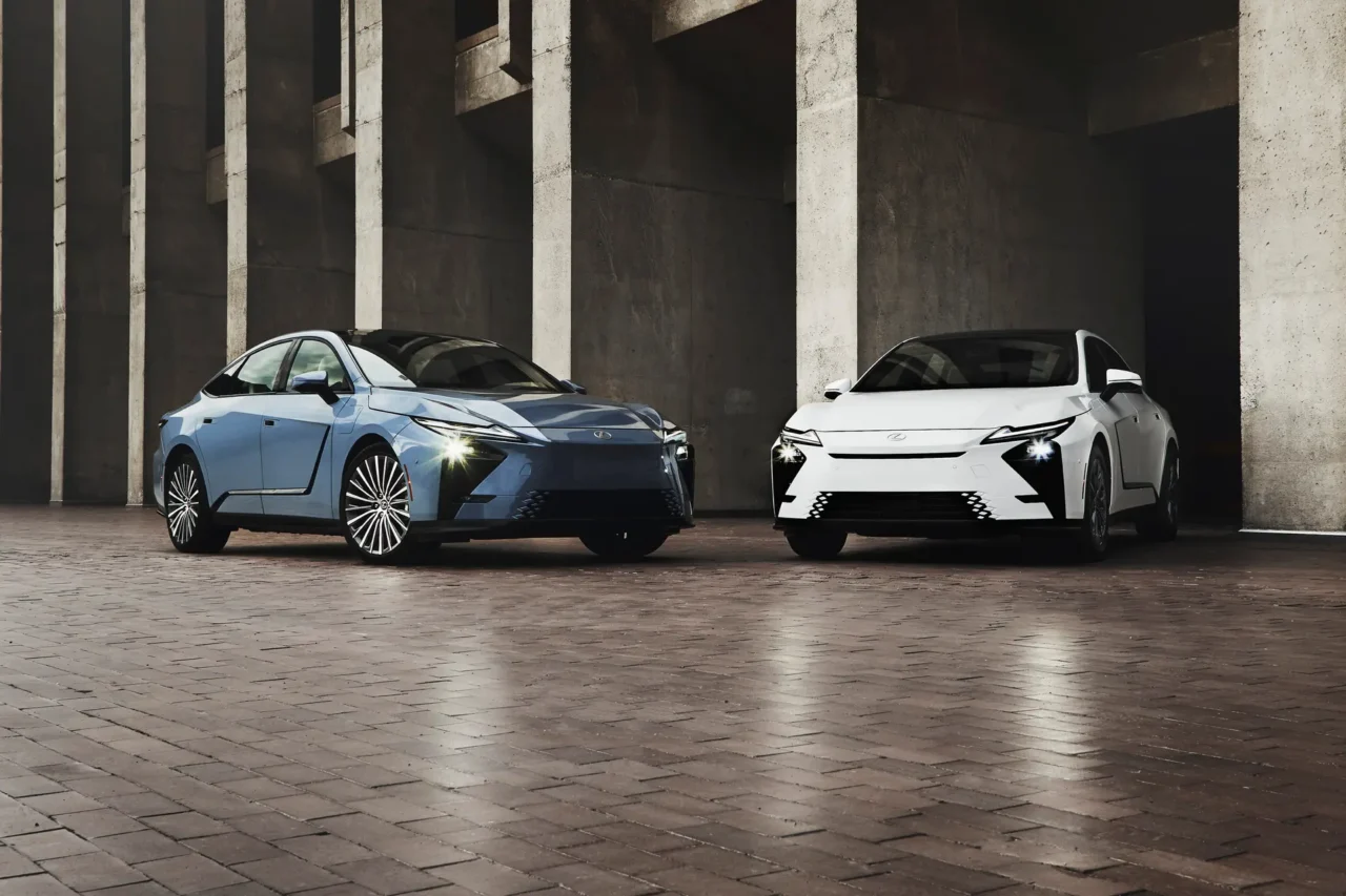 2026 Lexus ES Precios Pinta una imagen sorprendente para los modelos EV e híbridos