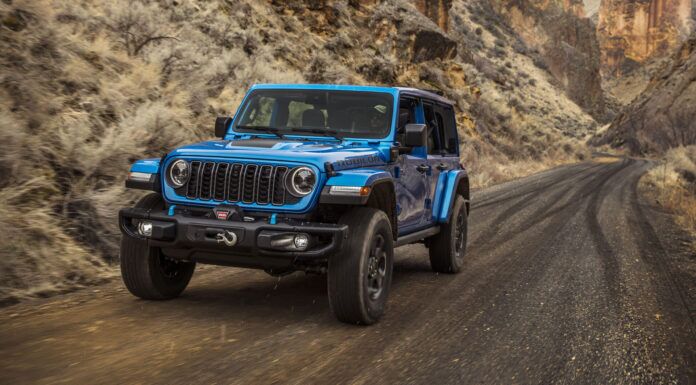 ALERT: Jeep Recalls 375,000 Wrangler and Grand Cherokee 4xe SUVs Due to Fire Risk