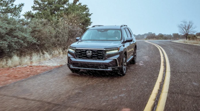 583,000 Honda SUVs and Vans Under Investigation for Multiple Potential Safety Issues 2023 Honda Pilot TrailSport